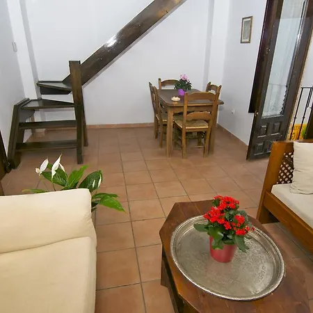Gumiel Apartment